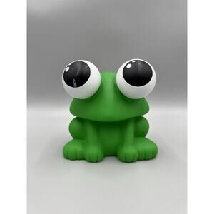 Streamline Green Plastic Frog Piggy Bank Big Eyes READ DETAILS